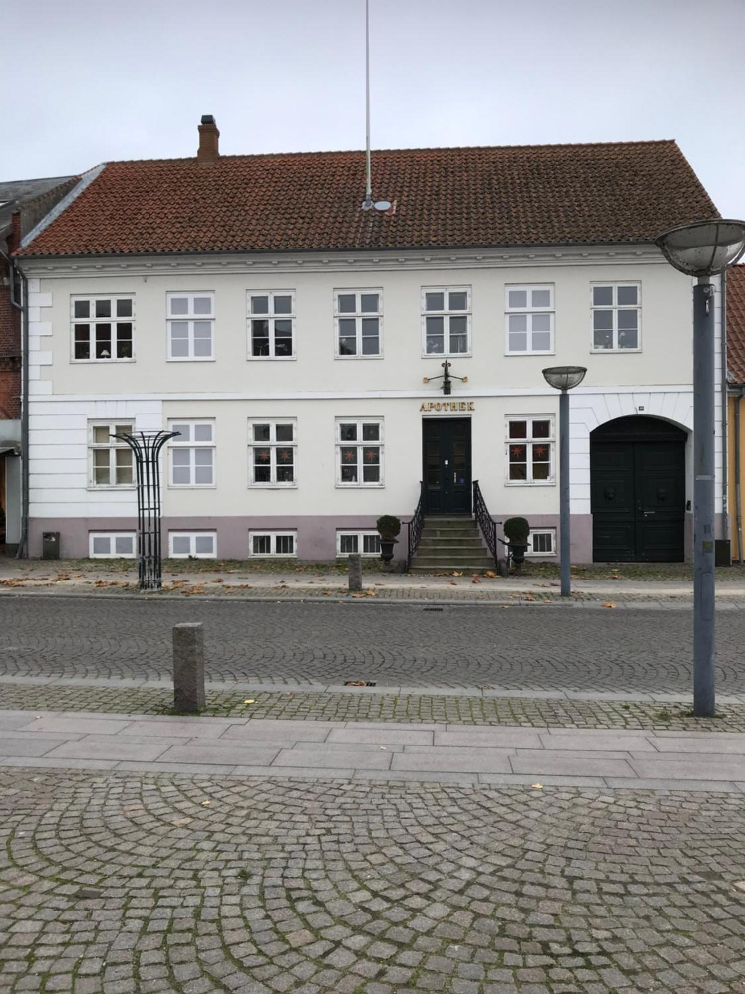 Bed & Breakfast Apothekergaarden Stuen Mod Gardhaven *